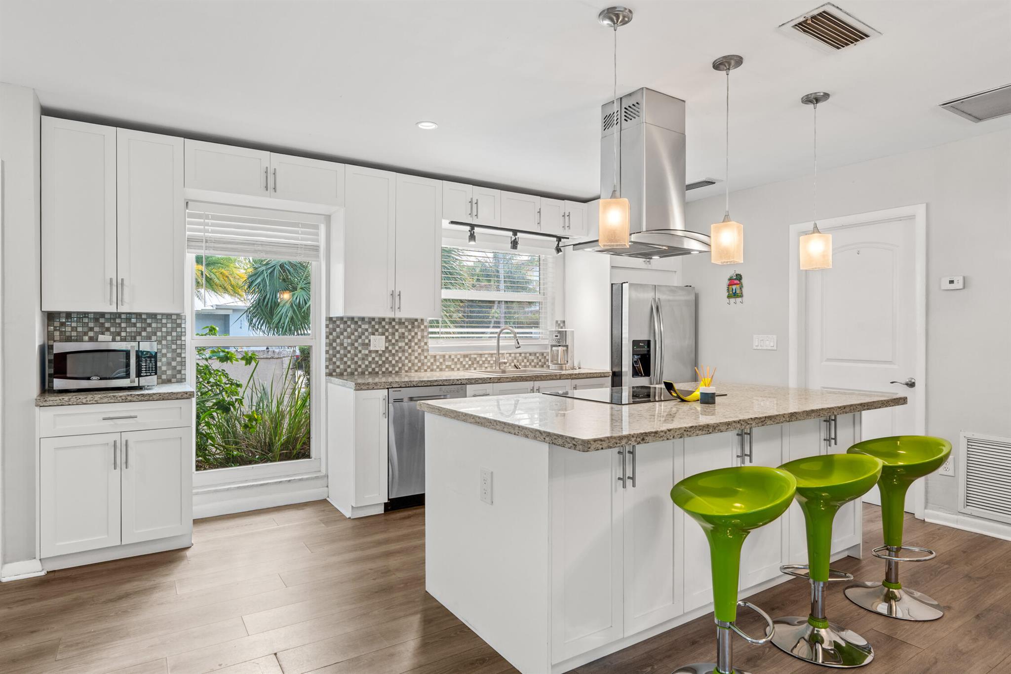 S/D OF 10-45-43, N 1/2 OF GOV LOT 2 IN - Residential