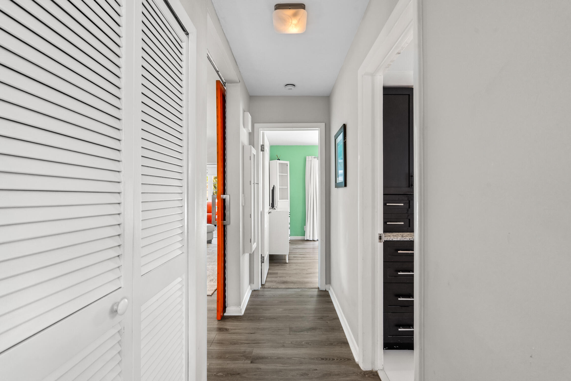 S/D OF 10-45-43, N 1/2 OF GOV LOT 2 IN - Residential