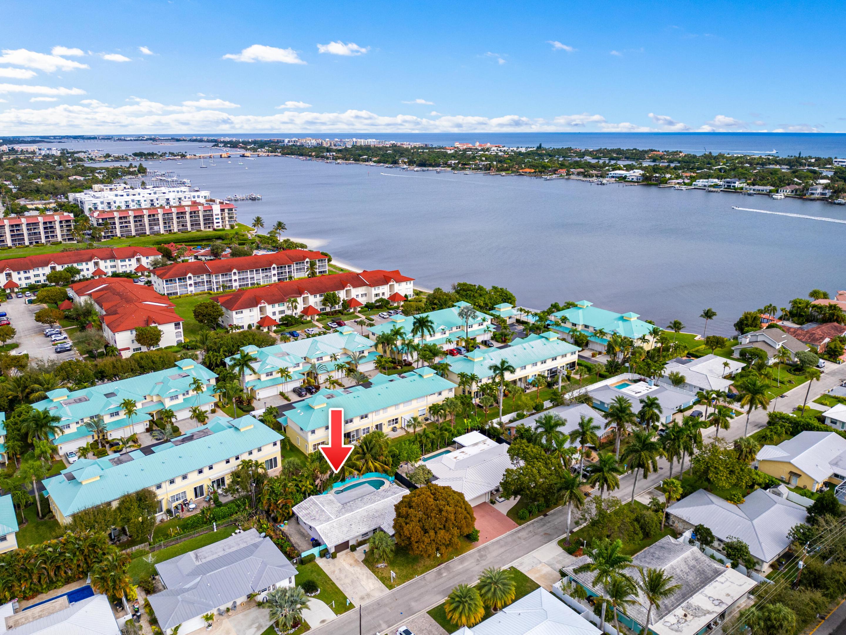 S/D OF 10-45-43, N 1/2 OF GOV LOT 2 IN - Residential