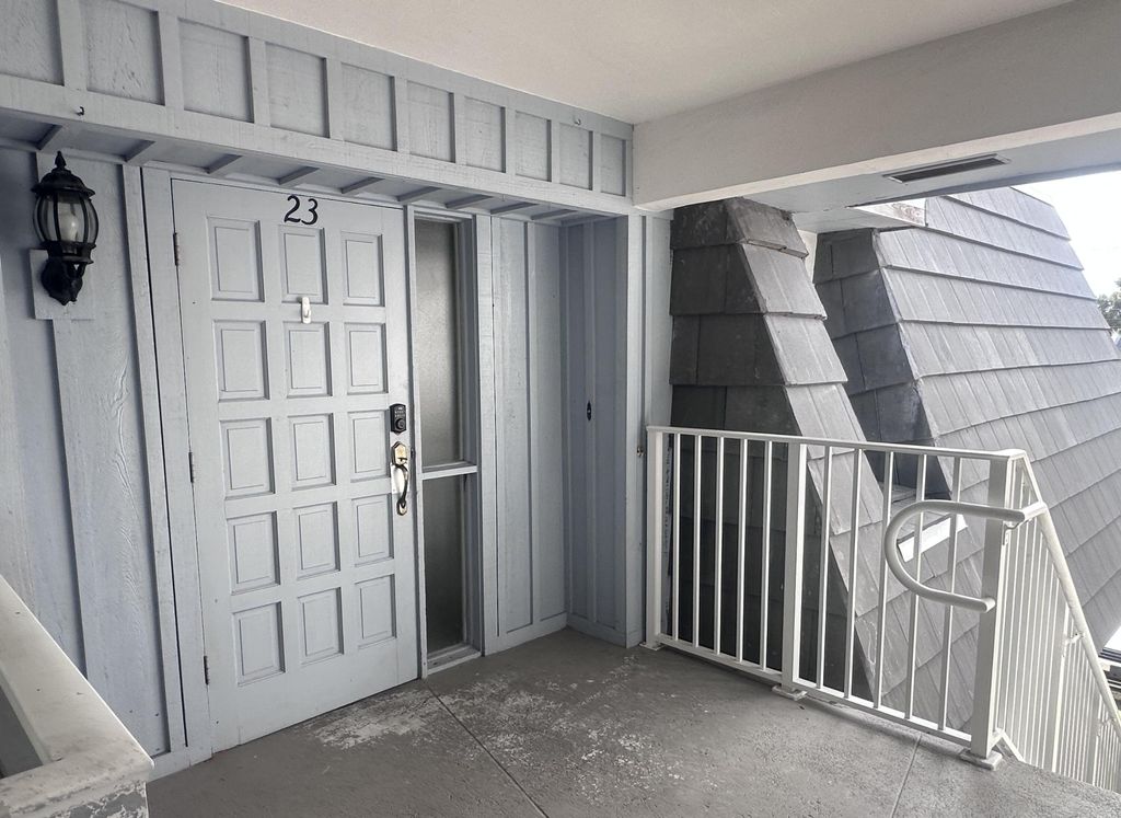 Photo of 423 Pine Tree Court #23, Atlantis, FL 33462 (MLS # R11163332)