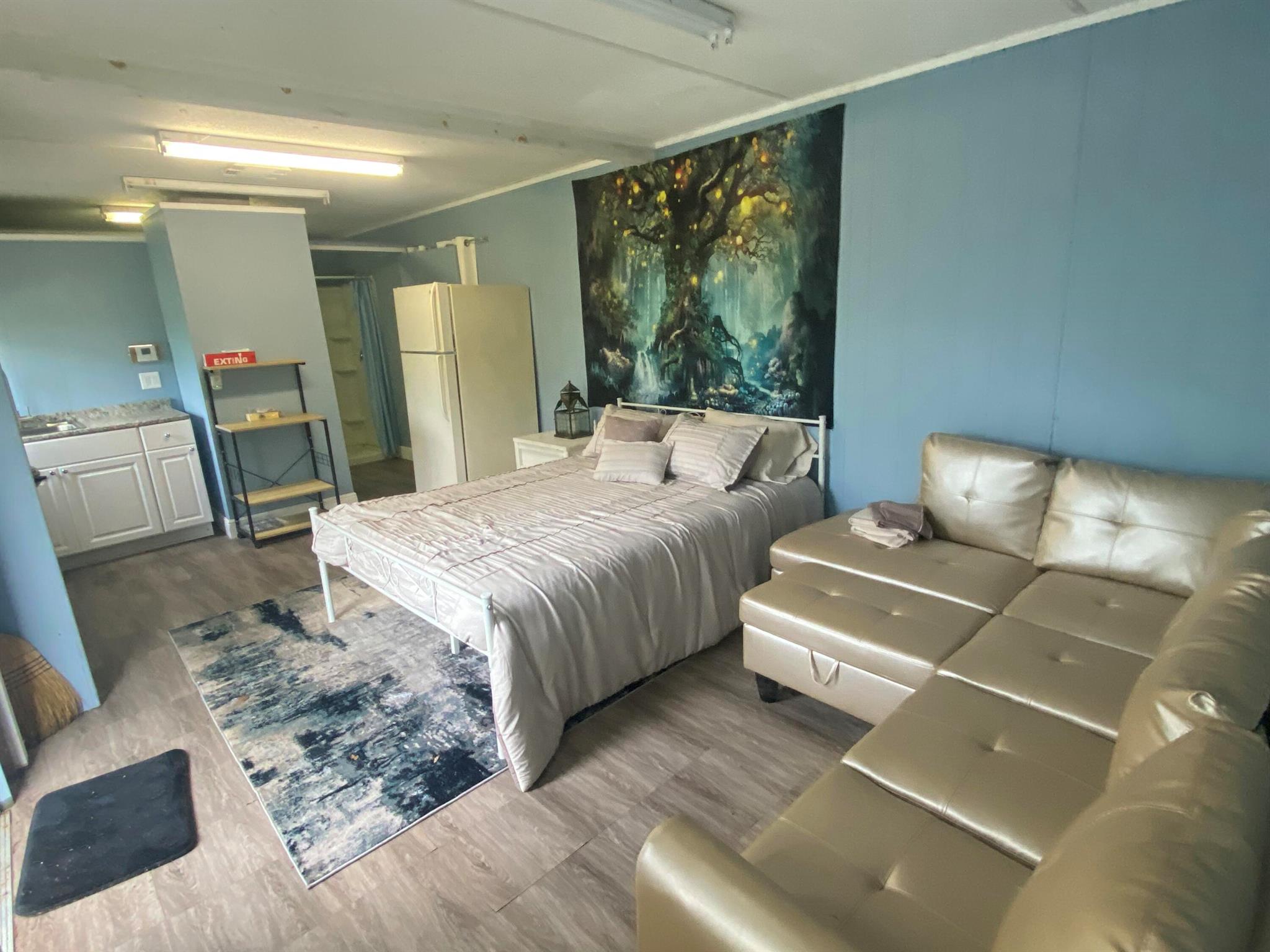 Equestrian delight! Seasonal/Annual studio apt. Live w/your horse on 14 Ac farm on B Rd in Lox. Groves minutes from PBIEC/WEF!  (Options for partial board or dry stalls). Features: Newly constructed cover over 20mx40m GGT footing warm-up arena + separate XLg all-purpose arena w/non-flooding bouncy screening sand/clay w/flat grass footing + trails & shaded paddocks. Studio has full bath, queen thermopedic bed, desk, kitchenette w/refrigerator, convection & toaster oven. +$50/mo for electric,. Water/shared use of laundry included. Hotspot recommended for Wifi. Private gate to enter farm, park by entrance. No smoking on premises. An animal sanctuary-no guests allowed. Small pet considered on case-by-case basis. No cats due to allergies. Harmonize w/your horse, Owner is an animal psychic.