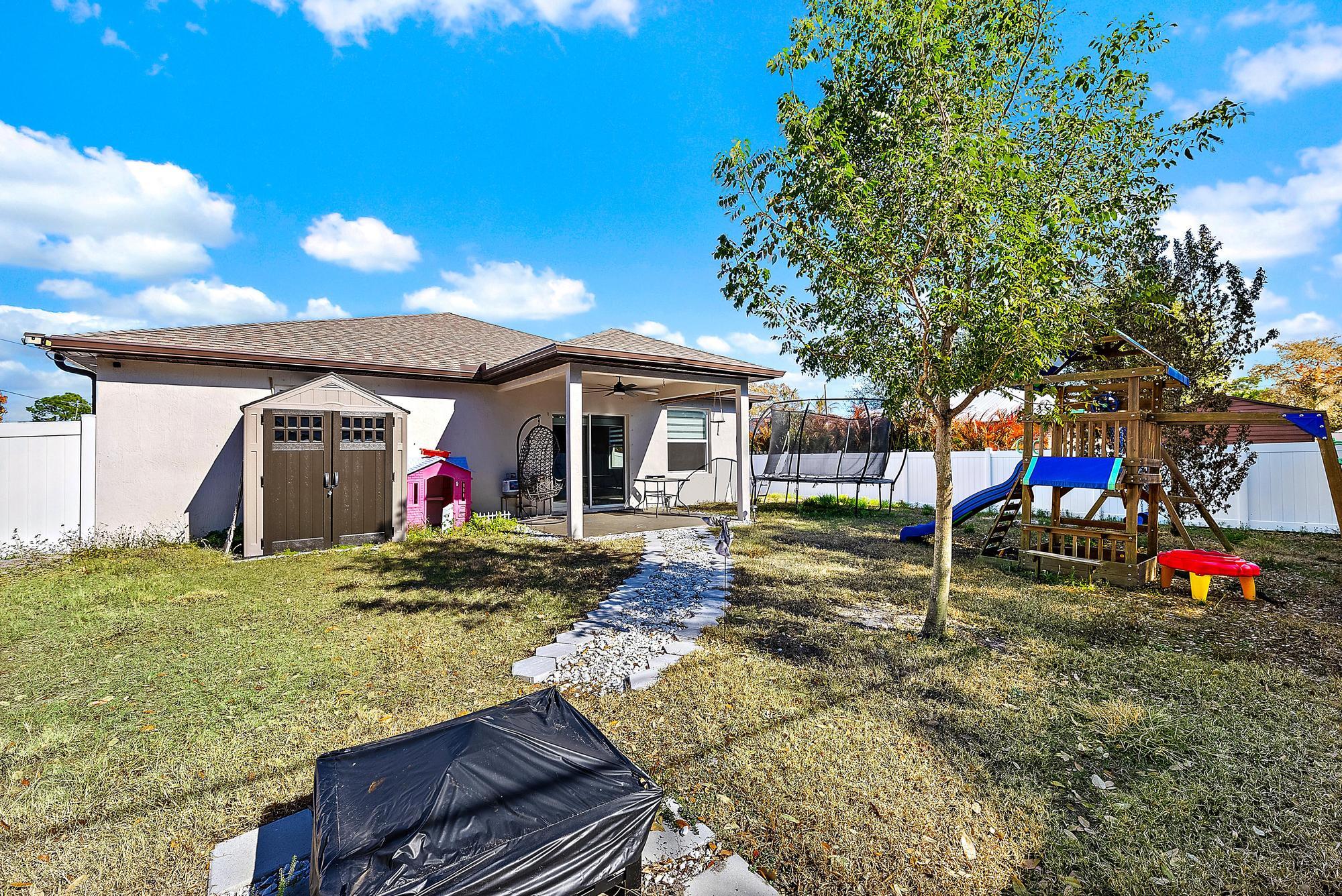 PORT ST LUCIE SECTION 5 - Residential