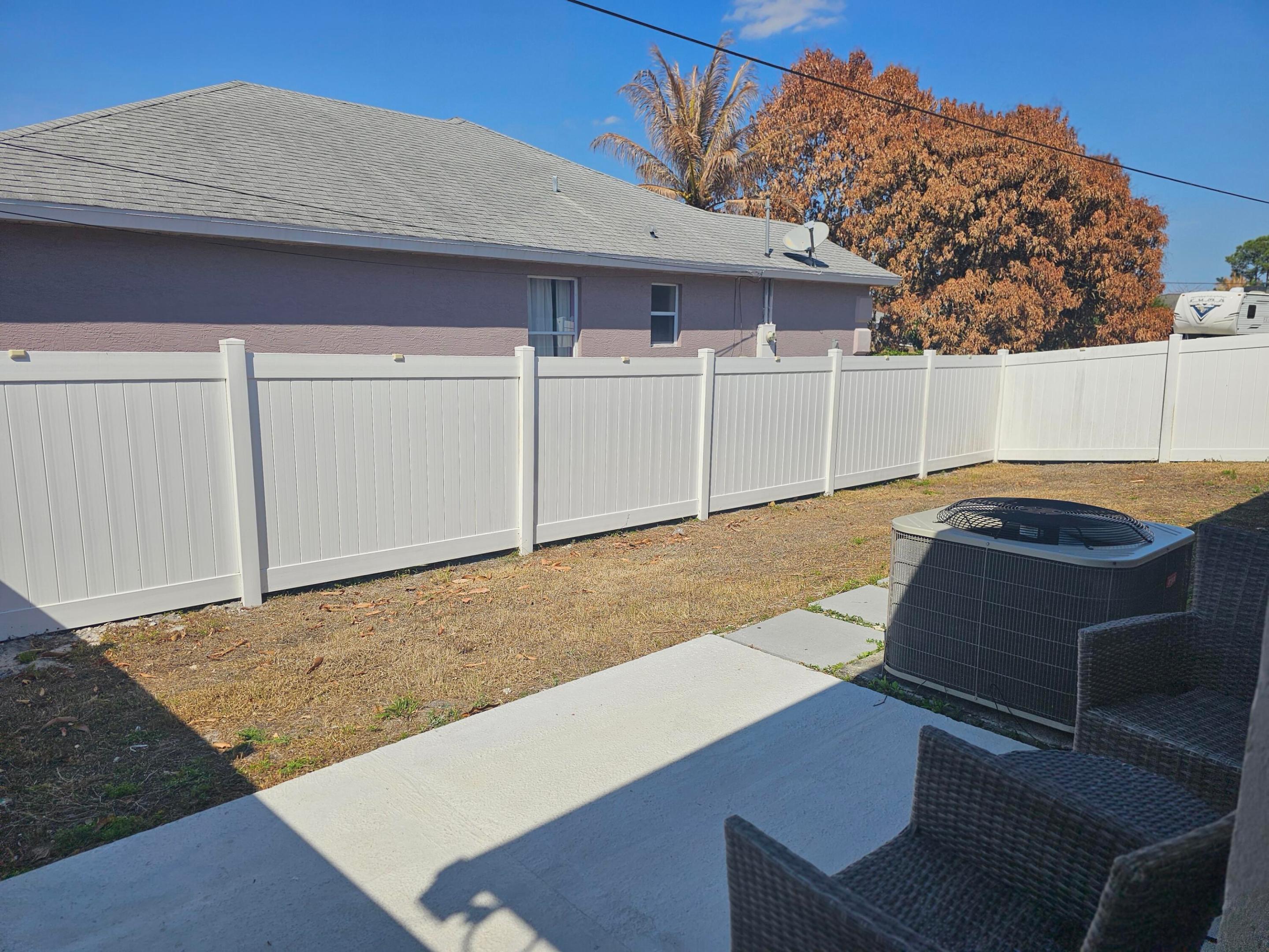 PORT ST LUCIE SECTION 5 - Residential