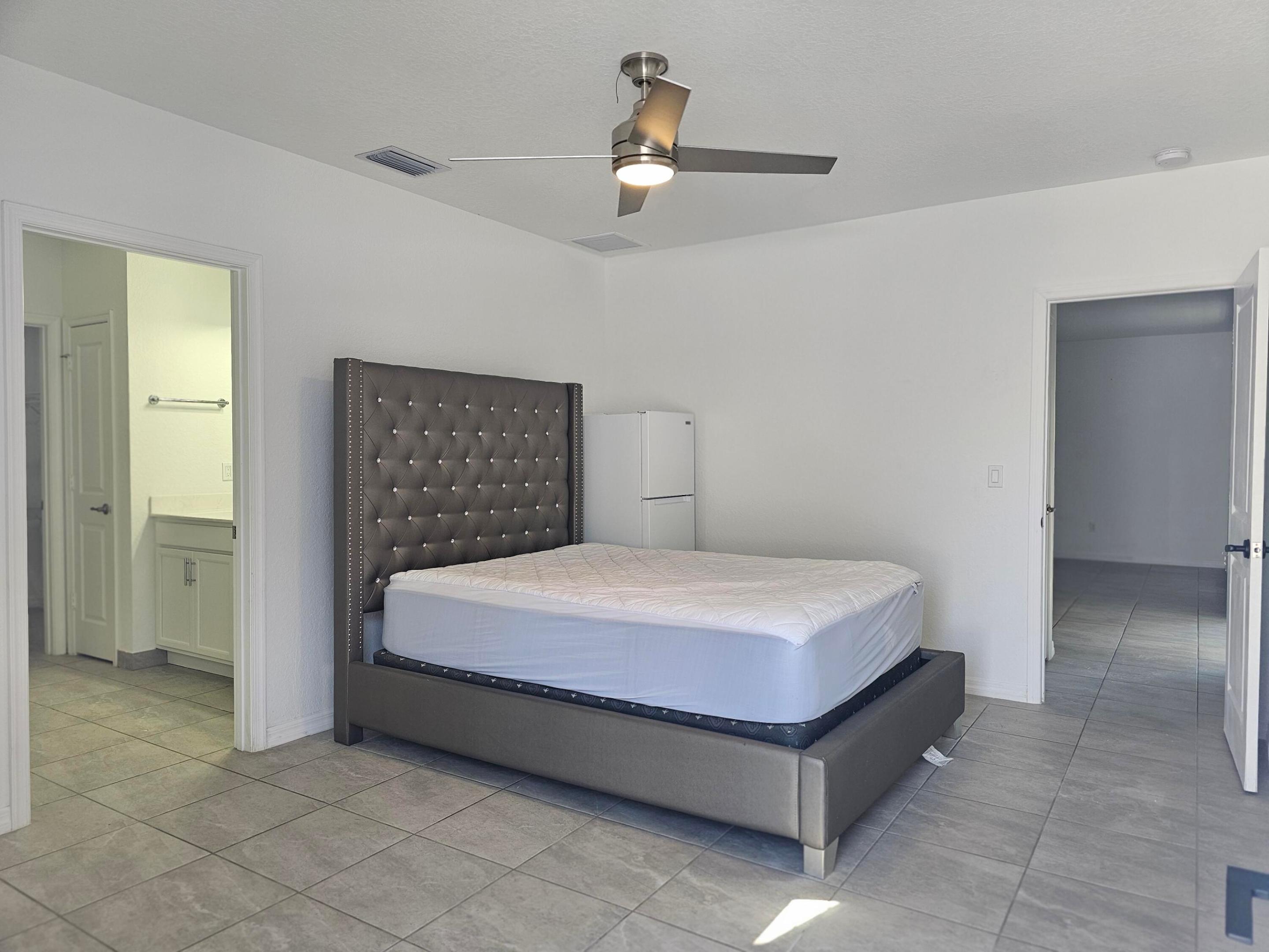 PORT ST LUCIE SECTION 5 - Residential