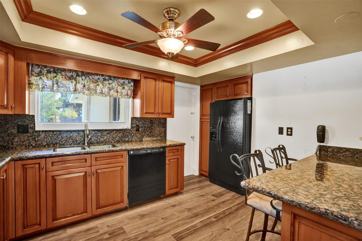 IMPERIAL POINT 3RD SEC - Residential