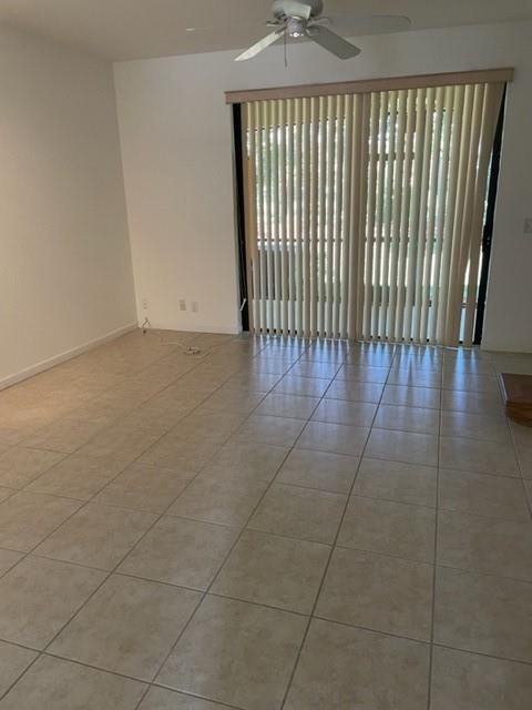 3905 Tree Top Dr