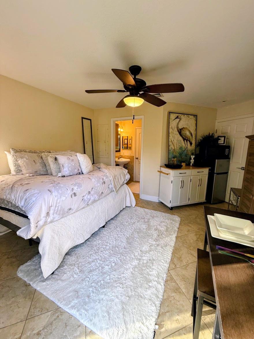 Kenwood - Residential Lease