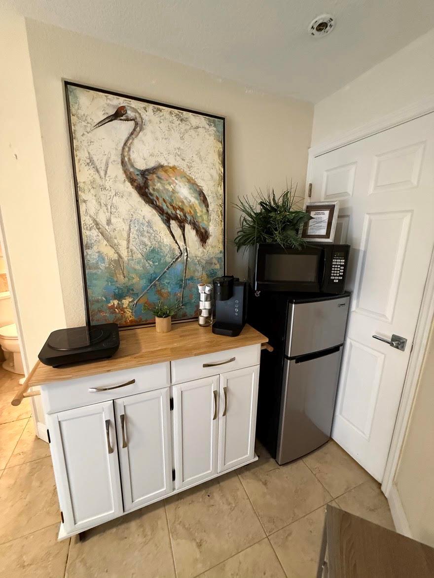 Kenwood - Residential Lease