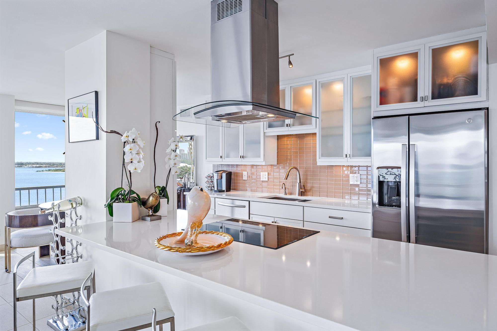 WATER GLADES 300 - Residential