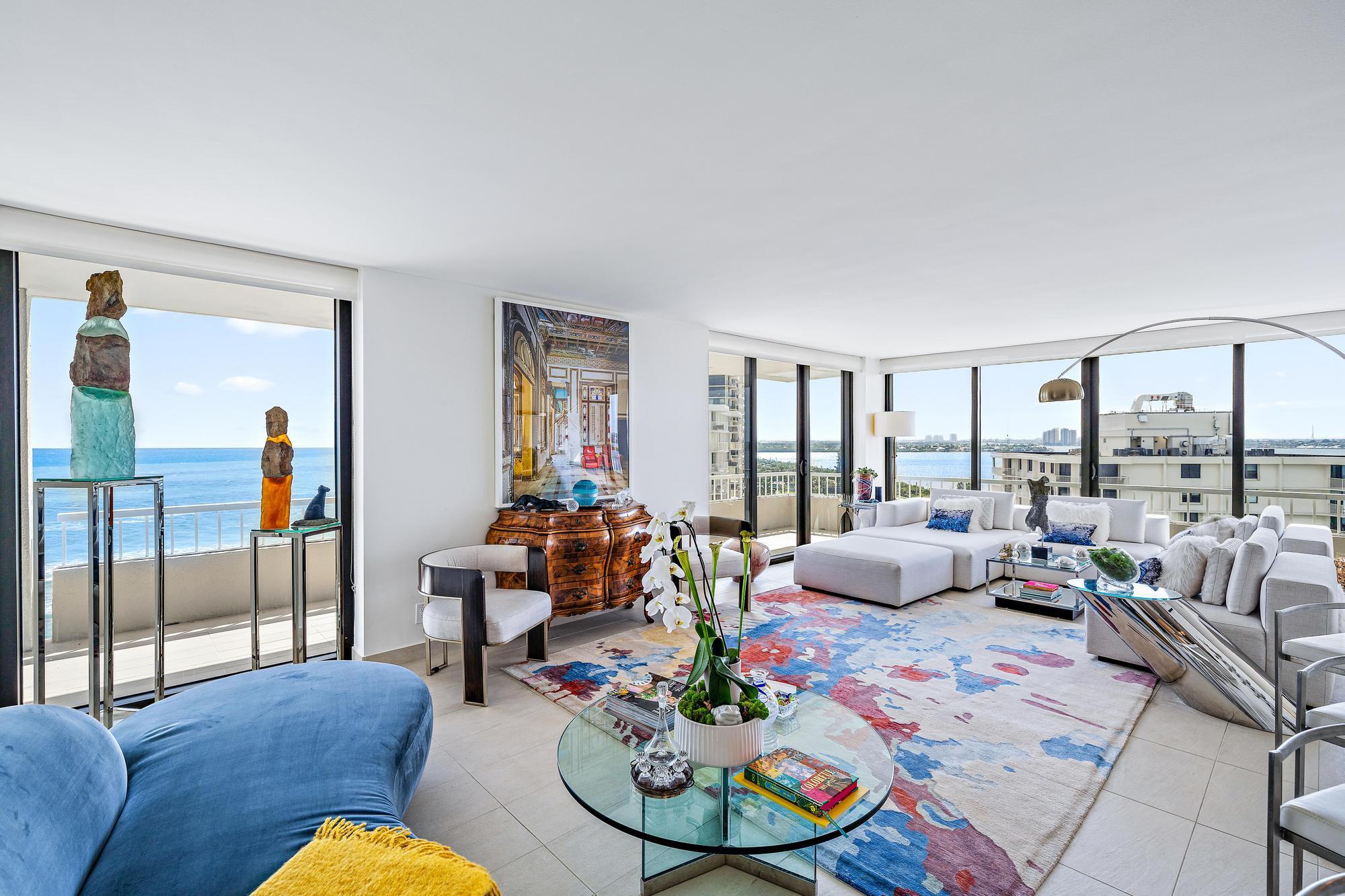 WATER GLADES 300 - Residential