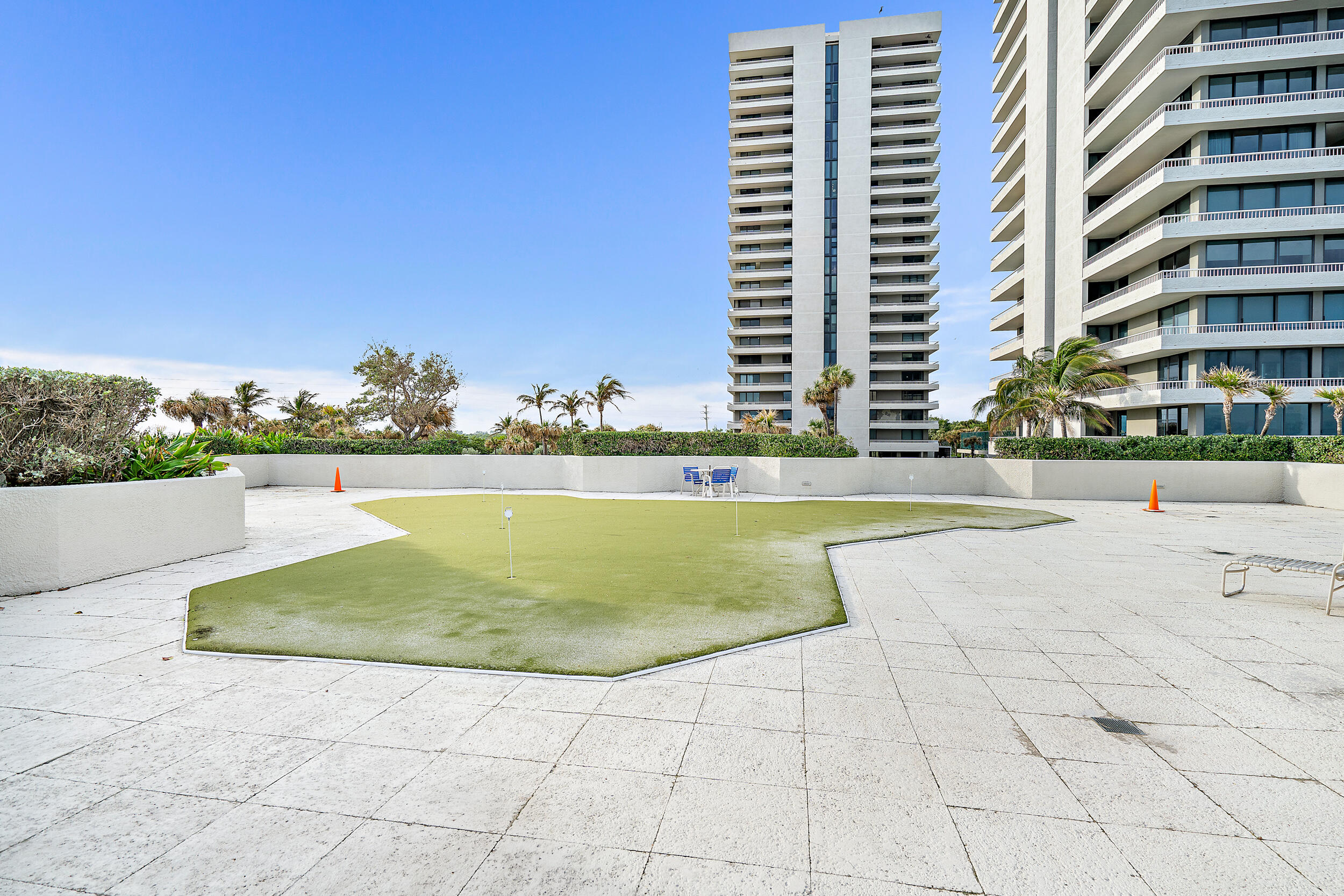 WATER GLADES 300 - Residential
