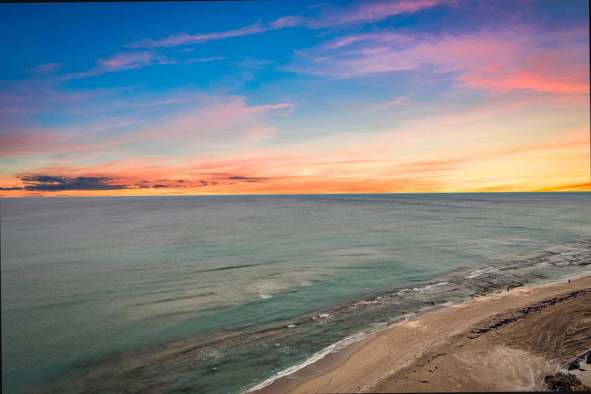 WATER GLADES 300 - Residential