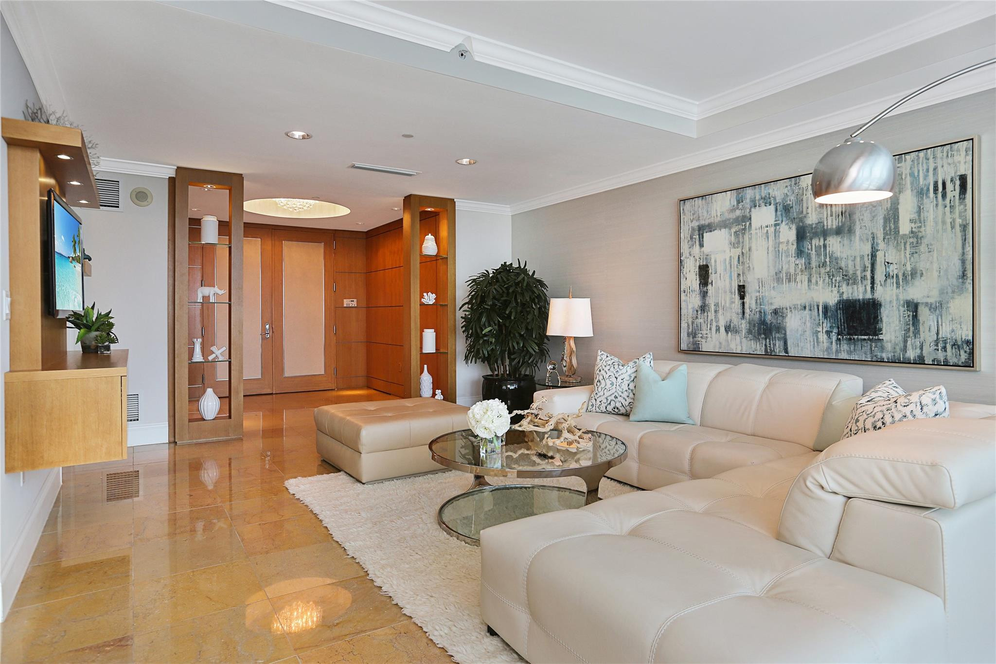 1 N Fort Lauderdale Beach Boulevard 1807