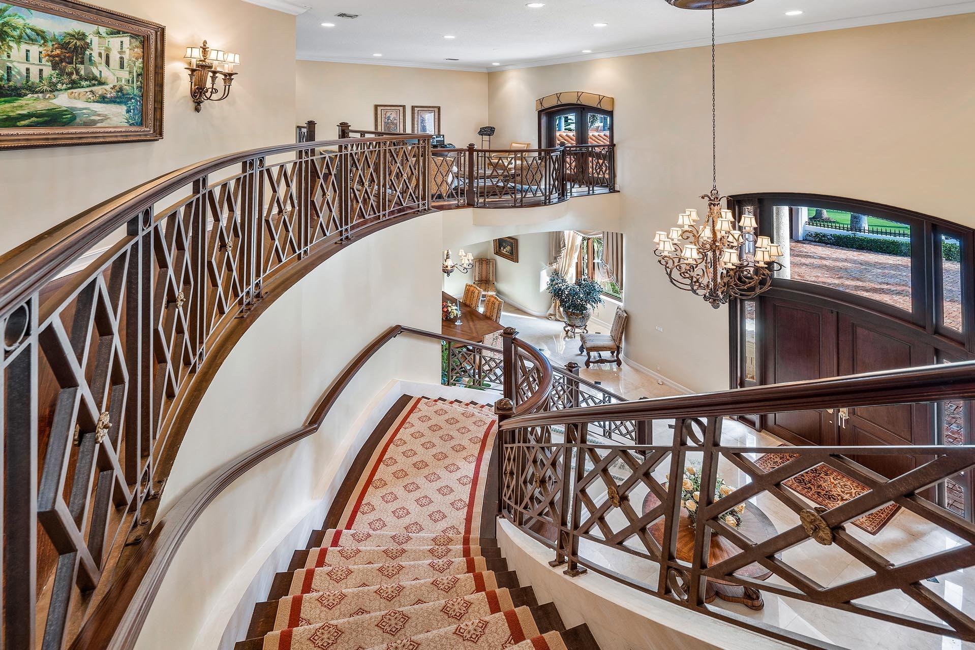 ROYAL PALM YACHT & COUNTR - Residential