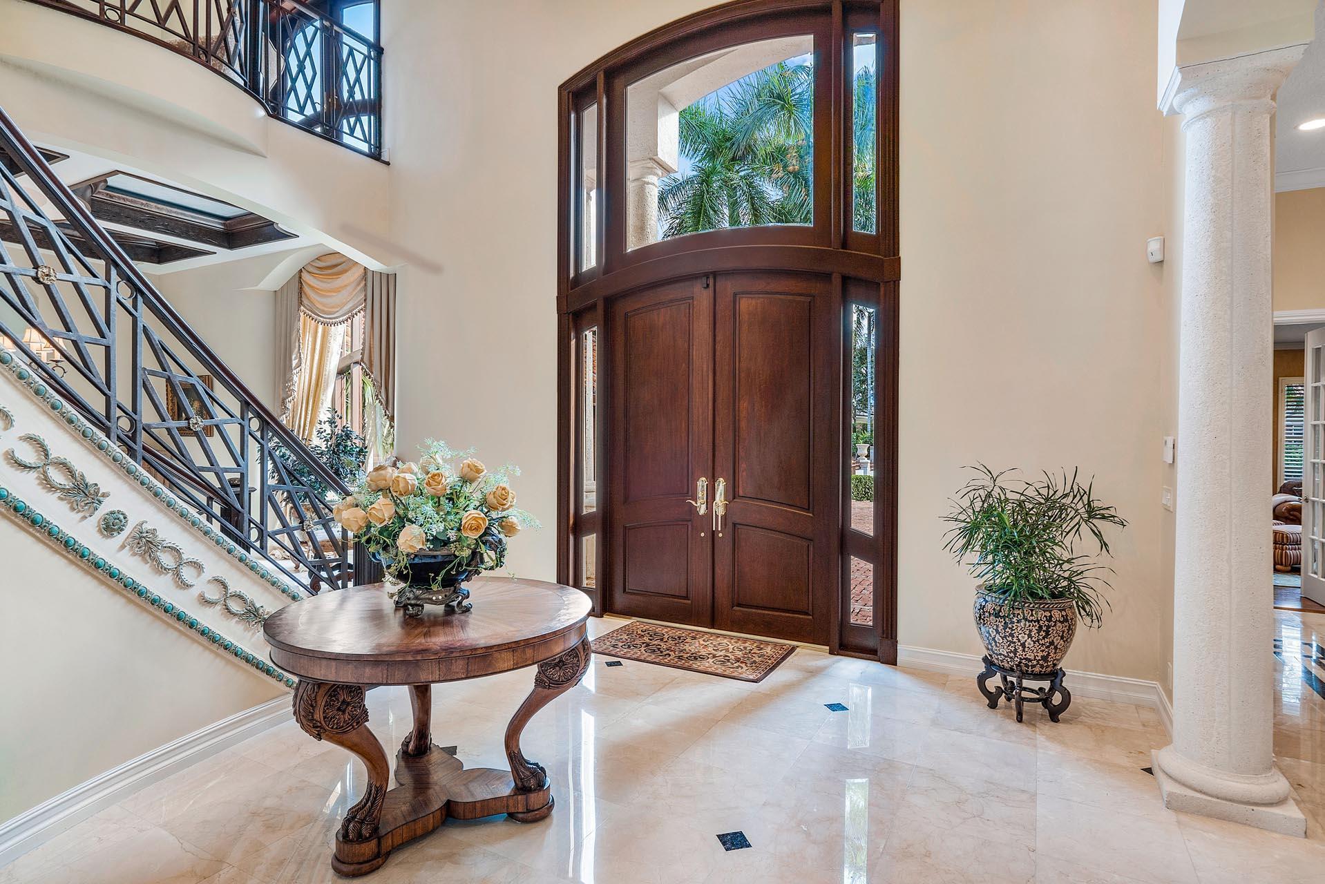 ROYAL PALM YACHT & COUNTR - Residential