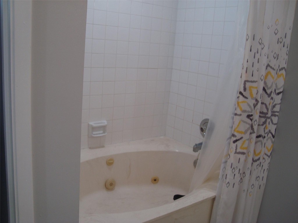 BONAIRE VILLAGE AT WOODMO - Residential