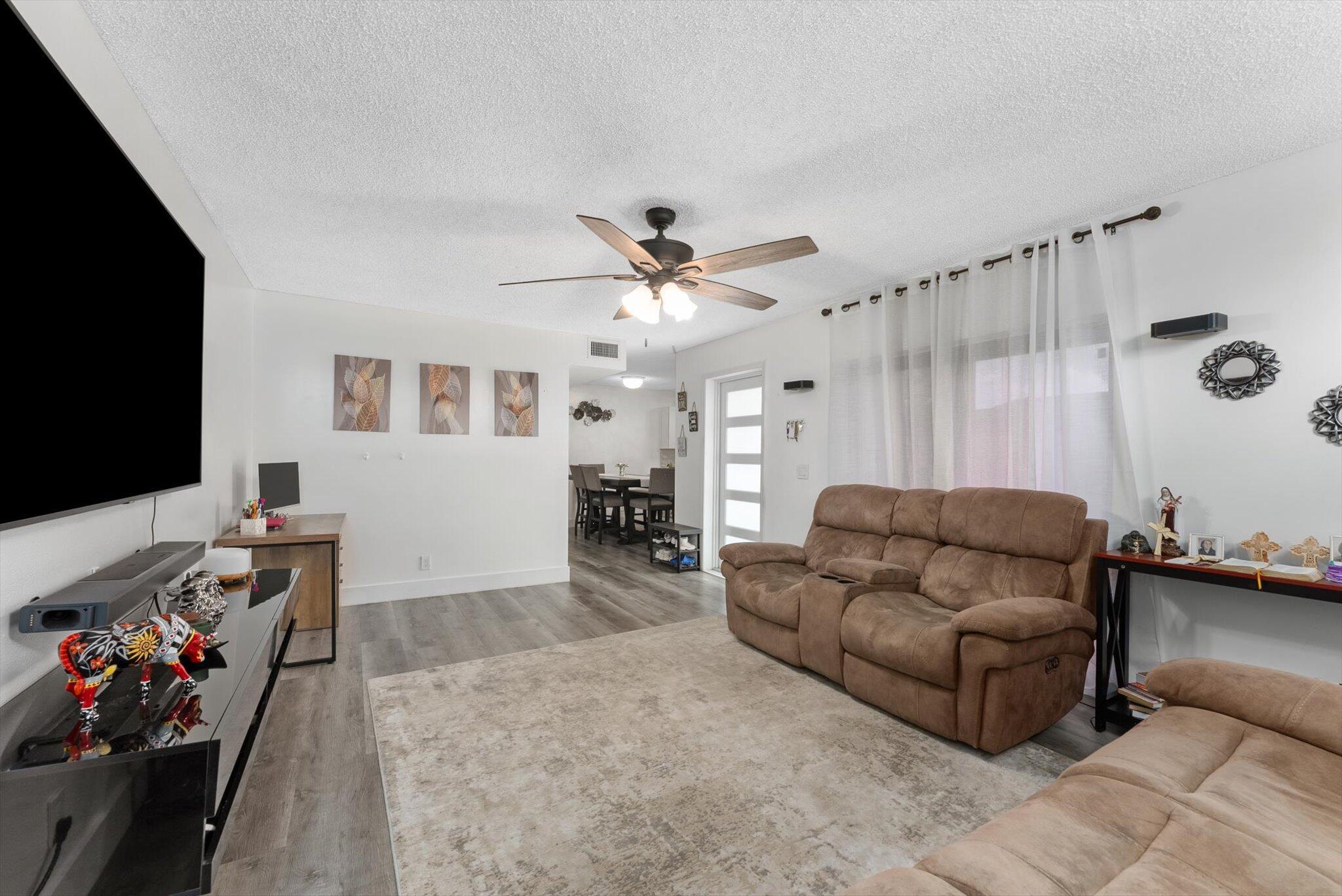 SOMERSET - Residential