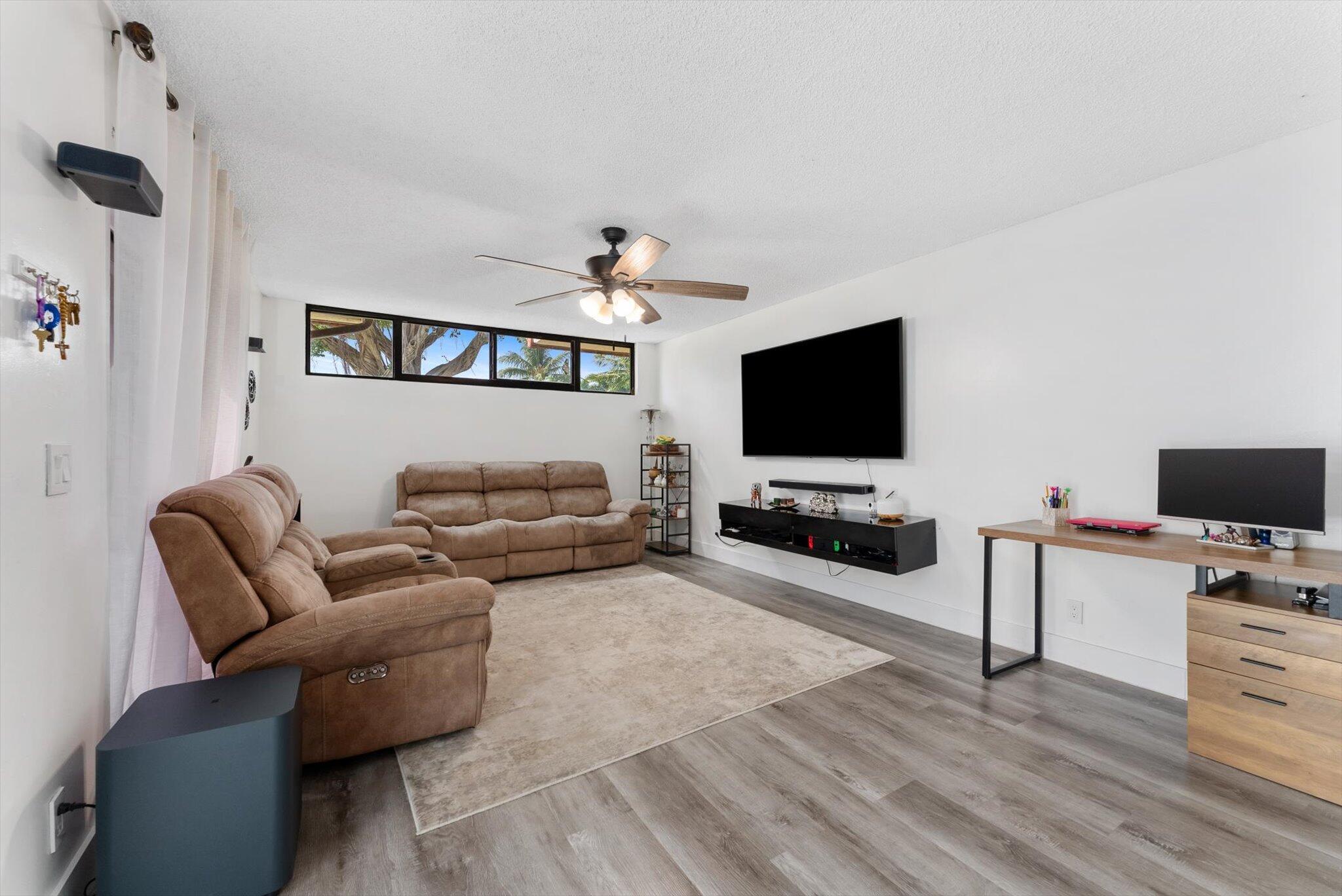 SOMERSET - Residential