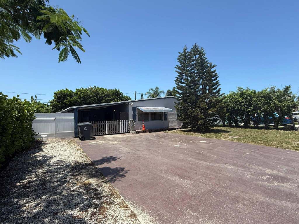 Photo of 3114 FRENCH Avenue, Lake Worth, FL 33461 (MLS # B26057609)