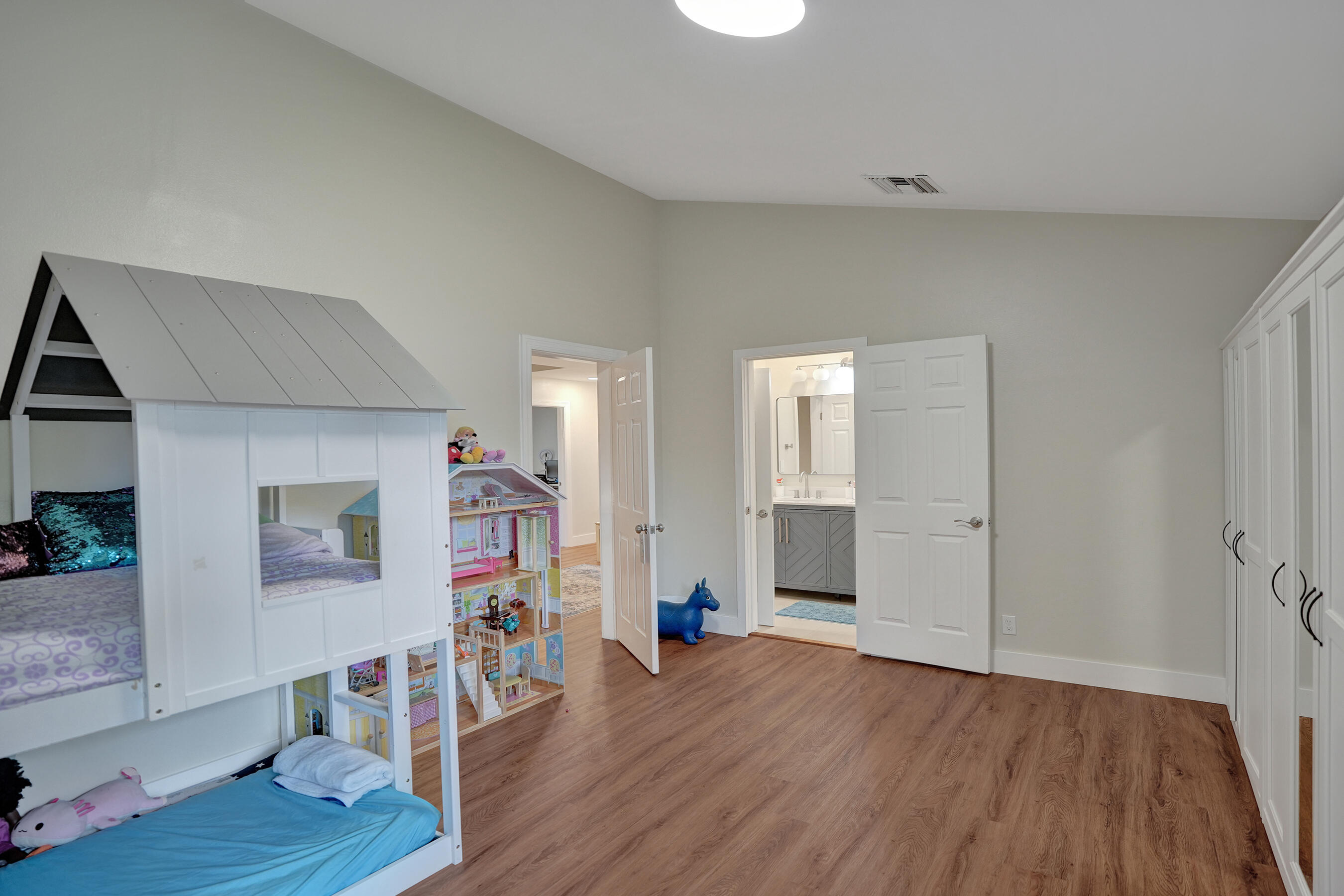 STONEBRIDGE PHASE 1 - Residential