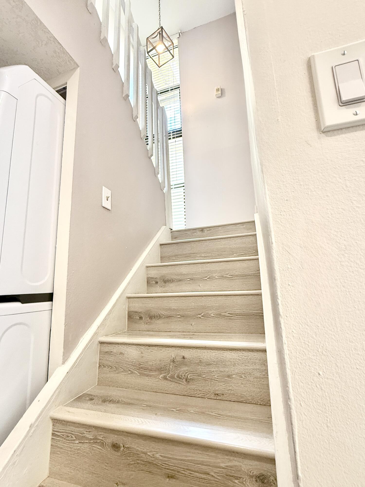 LAFAYETTE CONDO - Residential