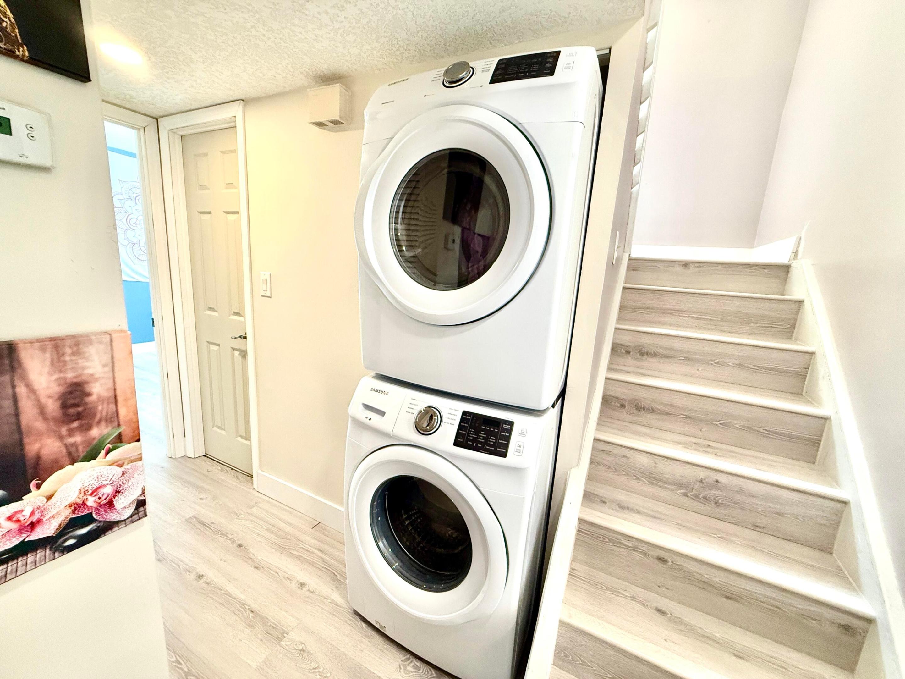 LAFAYETTE CONDO - Residential