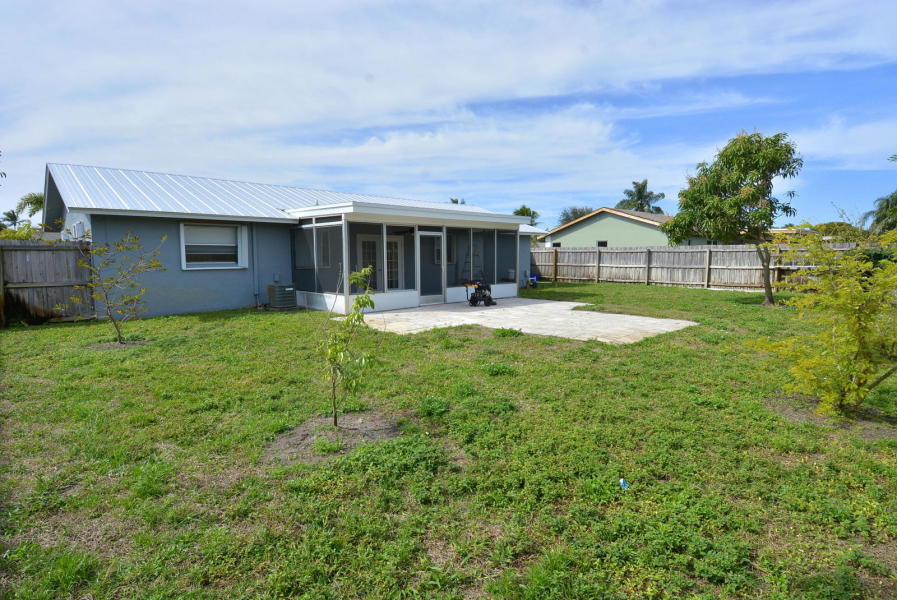 EASTRIDGE ESTATES - Residential Lease