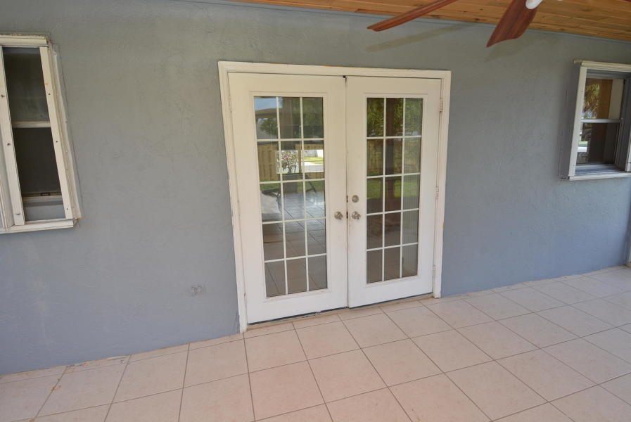 EASTRIDGE ESTATES - Residential Lease