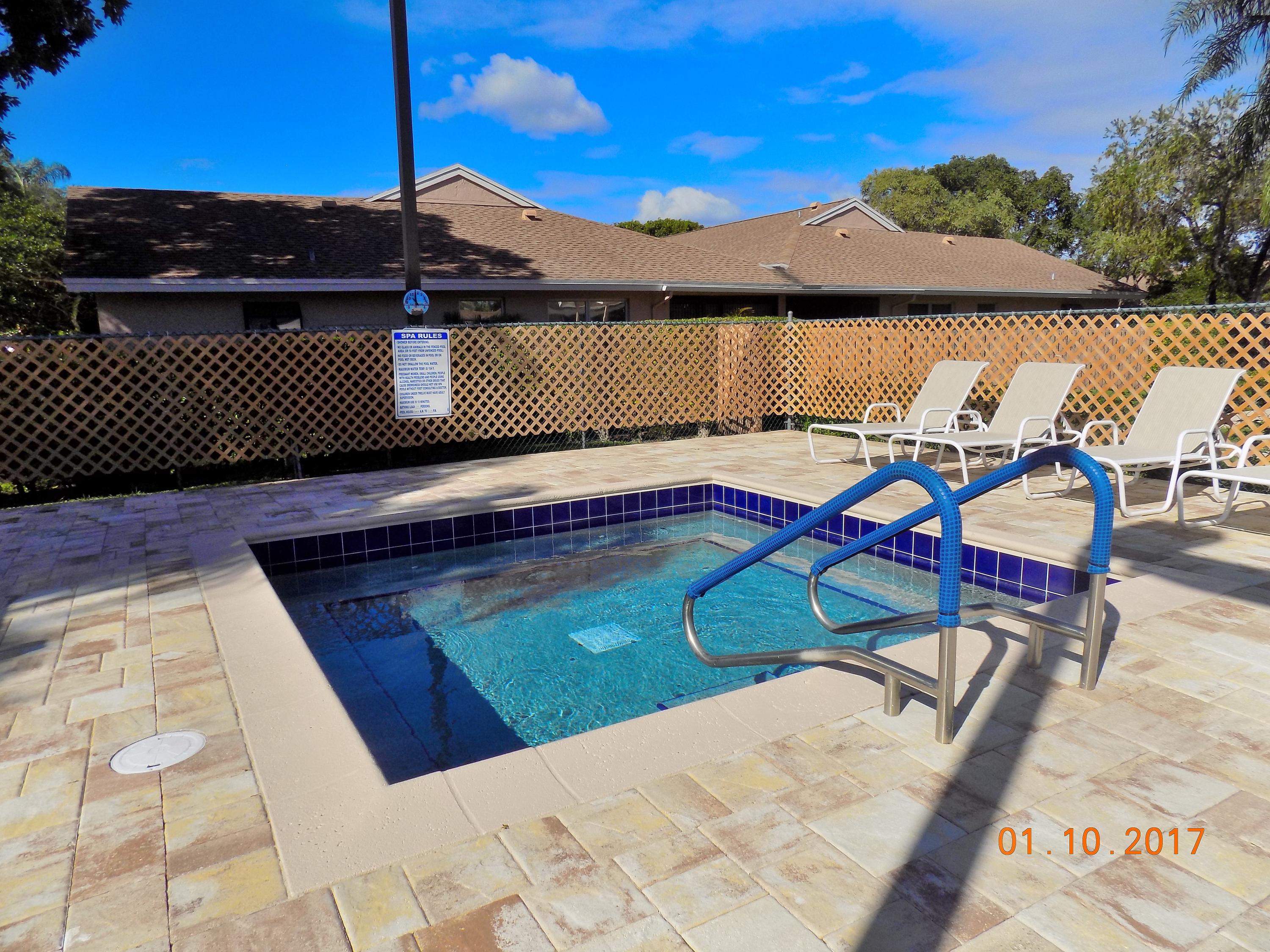 WHISPER WALK - Residential