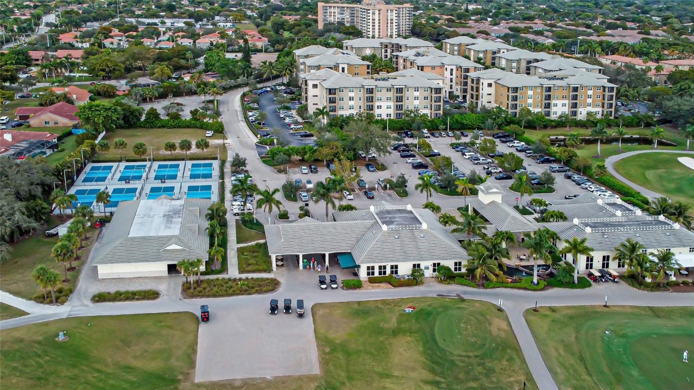 Coral Spgs Country Club S - Residential