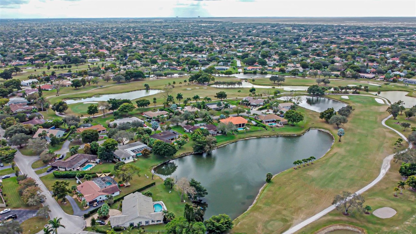 Coral Spgs Country Club S - Residential