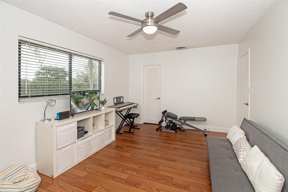 Coral Spgs Country Club S - Residential