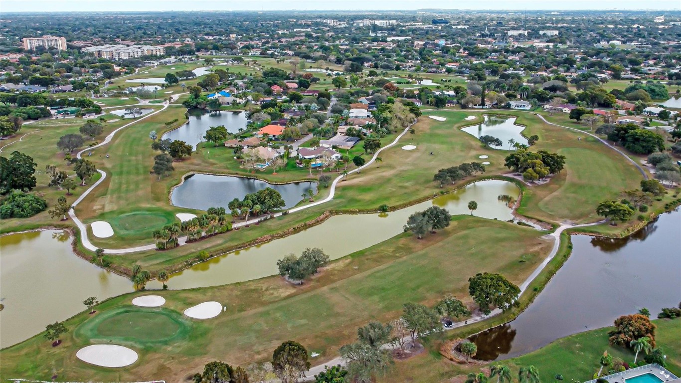 Coral Spgs Country Club S - Residential