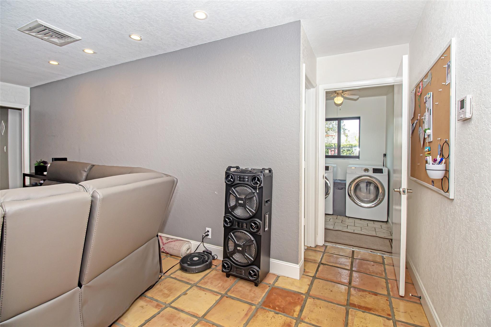 Coral Spgs Country Club S - Residential