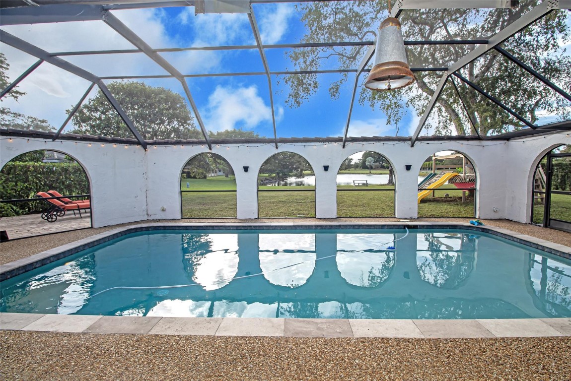 Coral Spgs Country Club S - Residential