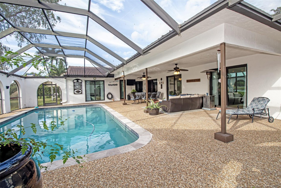 Coral Spgs Country Club S - Residential