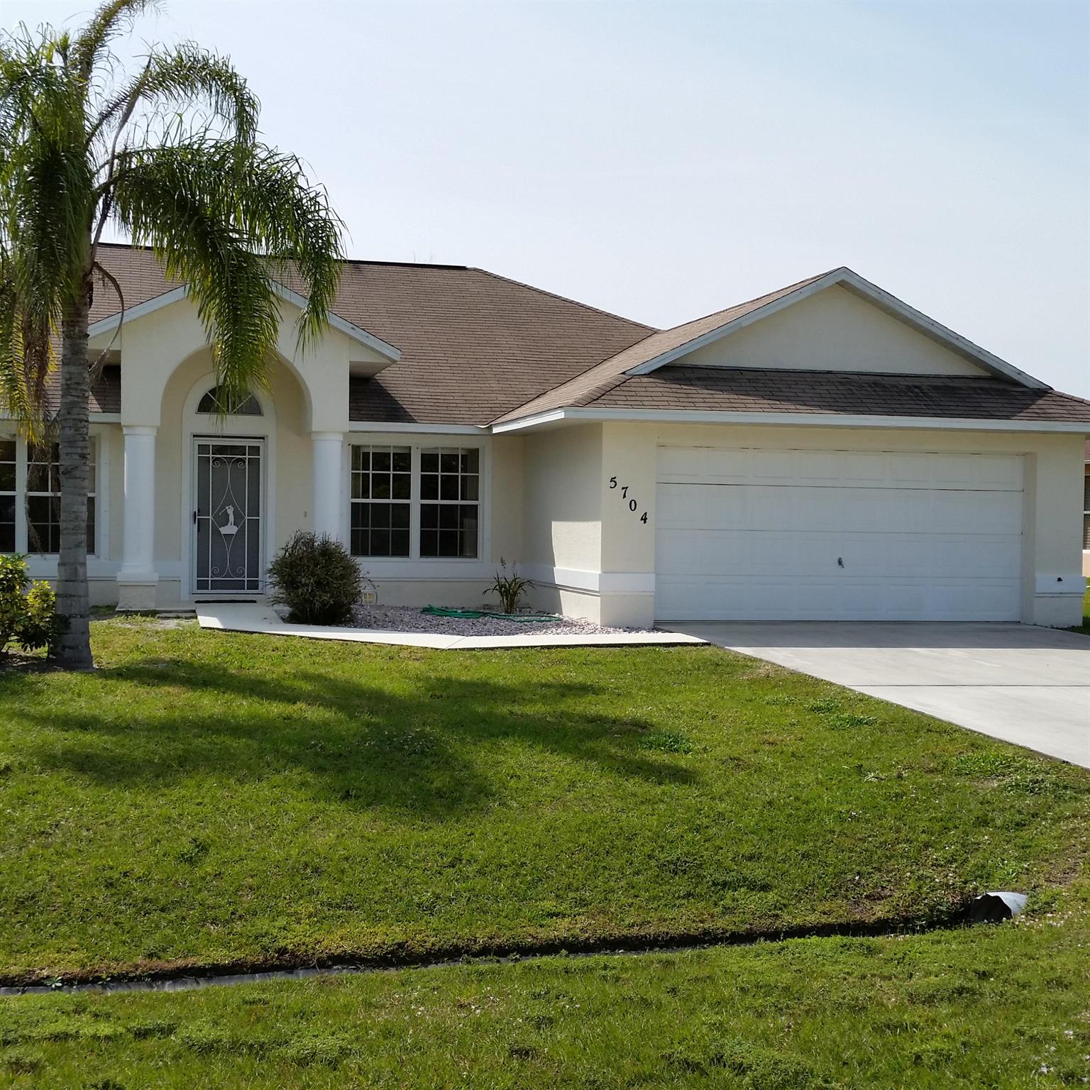 PORT ST LUCIE SECTION 44 - Residential Lease