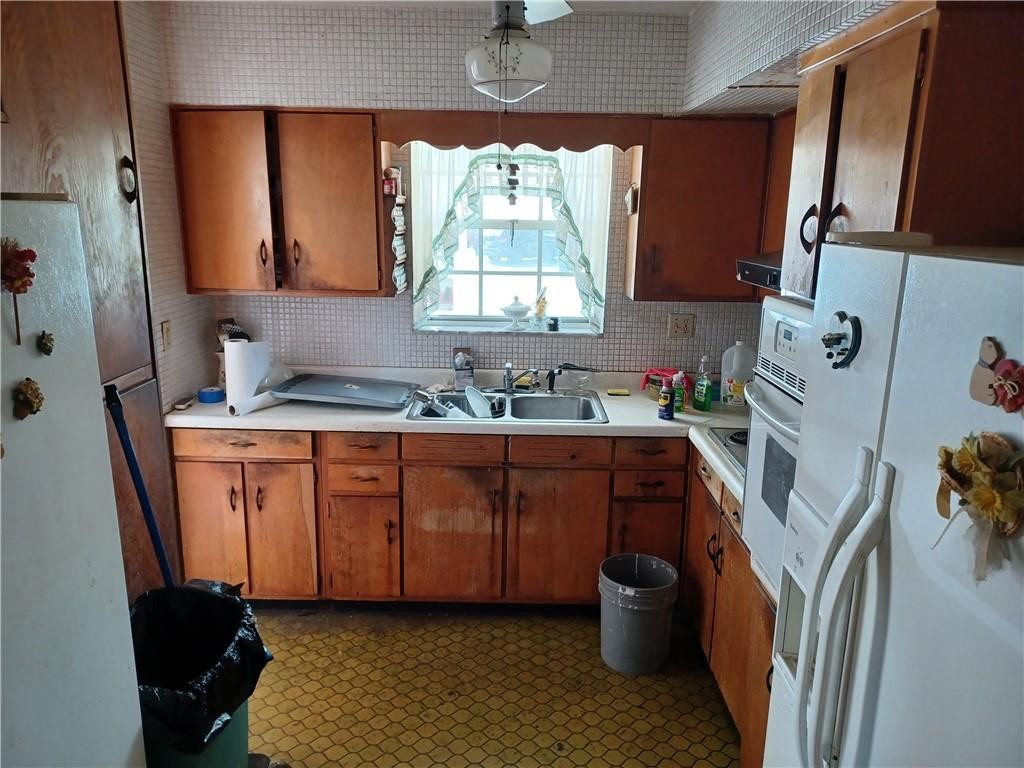 Floral Heights 1st Add 37 - Residential