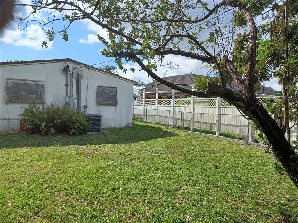 Floral Heights 1st Add 37 - Residential