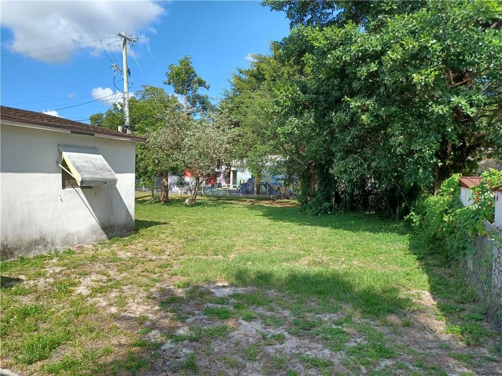 Floral Heights 1st Add 37 - Residential