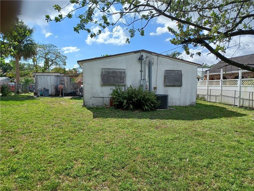 Floral Heights 1st Add 37 - Residential