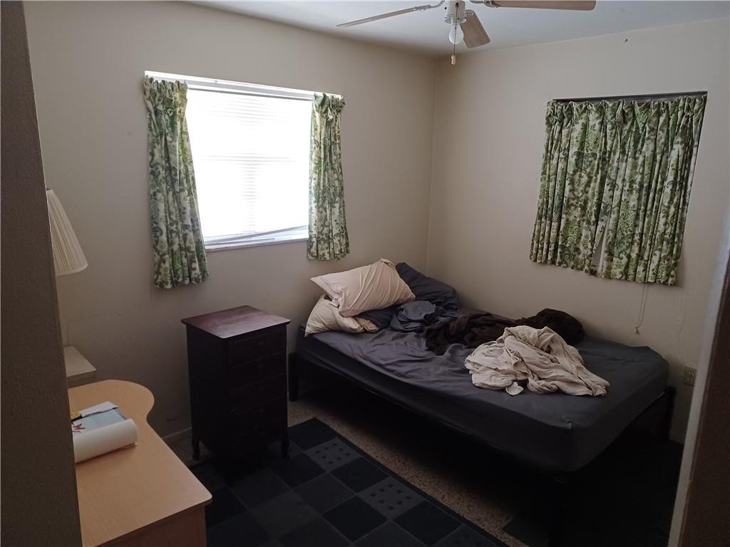 Floral Heights 1st Add 37 - Residential