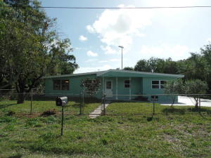 THIS IS NOT A SHORT SALE OR FORECLOSURE; EASY AND NO HASSLE! LOCATION, LOCATION, LOCATION. UPGRADED MOVE IN CONDITION AND ONE OF A KIND BEAUTIFULL HOME! THIS BEAUTIFUL HOME OFFER FORMAL LIVING ROOM, OPEN KITCHEN TO DINING AREA AND DEN/4TH BEDROOM AND LARGE GAME/FAMILY ROOM AND INSIDE LAUNDRY ROOM. BRAND NEW UPGRADED BEAUTIFUL OPEN KITCHEN WITH LOTS OF CABINETS AND COUNTER SPACE AND NEW STAINLESS STEEL APPLIANCES. MASTER BEDROOM WITH 2 CLOSETS AND SPACE FOR COMPUTER DESK. MASTER BATHROOM WITH JACUZZI TUB. BEAUTIFUL GUEST BATHROOM WITH WATER FALL TILE SHOWER. FRESHLY PAINTED INSIDE AND OUTSIDE, BEAUTIFIL CERAMIC TILE FLOORING ALL MAIN AREAS AND BEAUTIFUL WOOD FLOORING ALL BEDROOMS. EXTENDED DRIVEWAY AND DETACHED GARAGE WITH STORAGE ROOM. THIS IS A MOVE IN READY; BRING YOUR BUYERS TO
