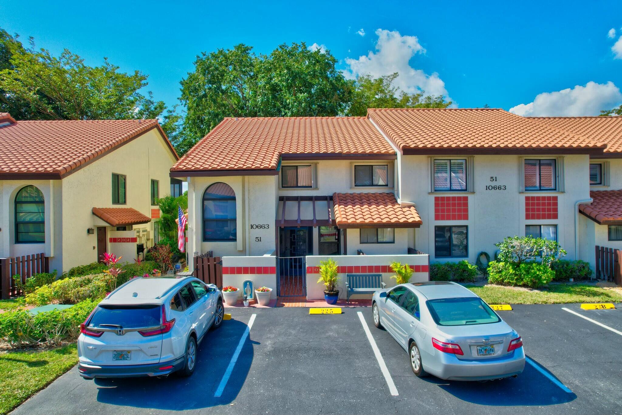 PALM CHASE CONDO - Residential