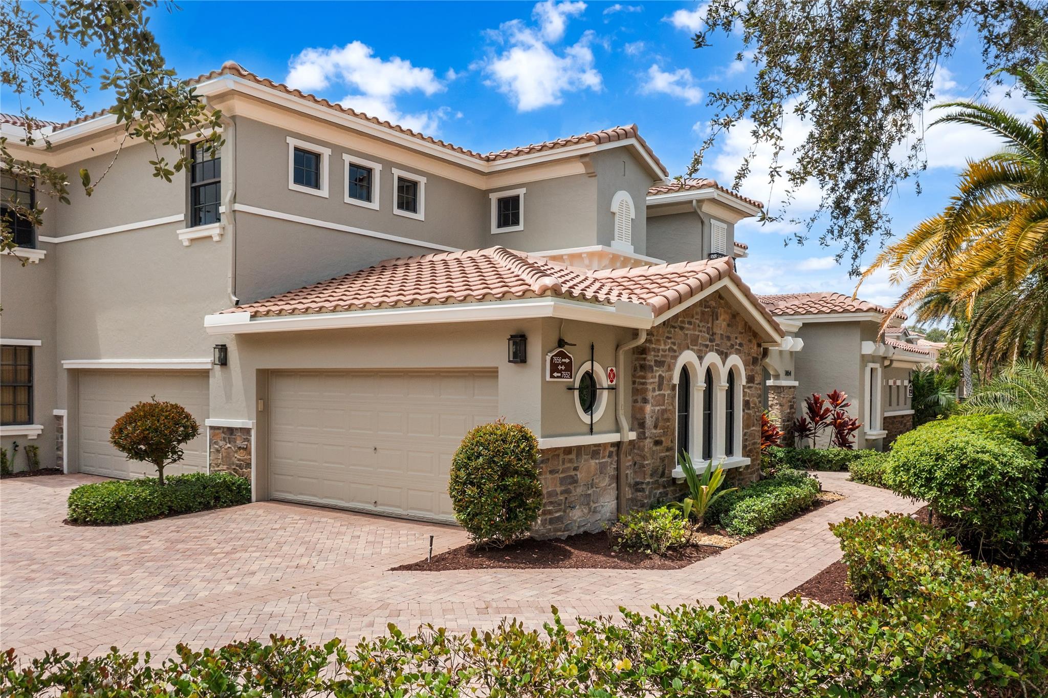 Parkland Golf & Country C - Residential