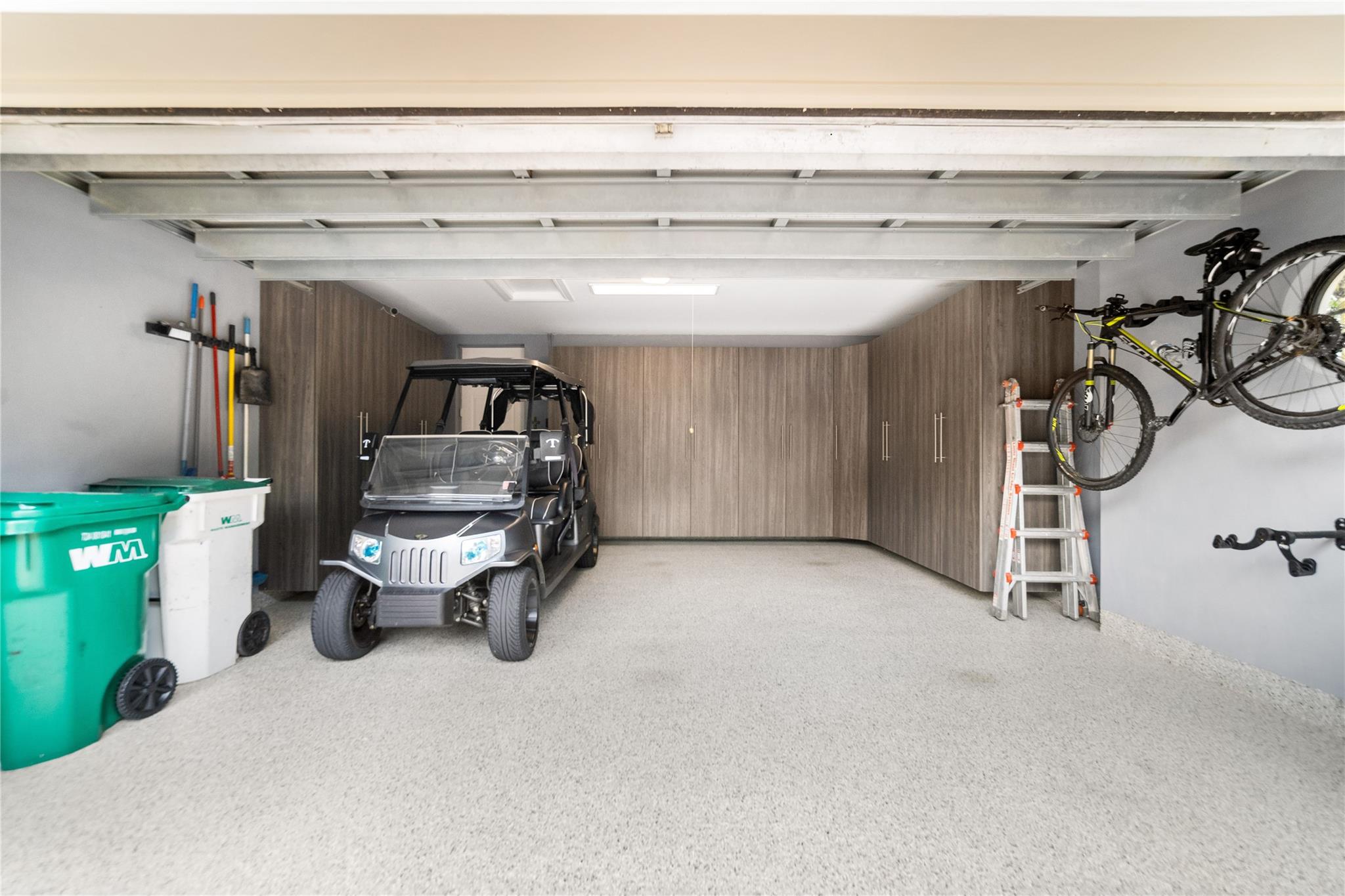 Parkland Golf & Country C - Residential