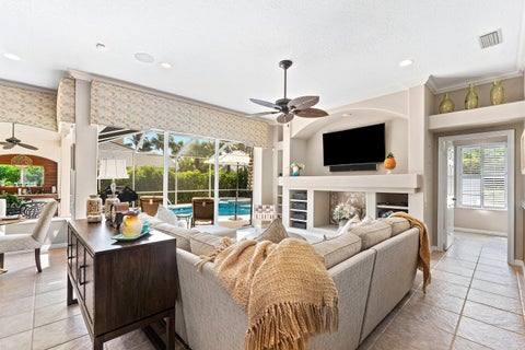 Tiny photo for 19028 SE Loxahatchee River Road, Jupiter, FL 33458 (MLS # B26089790)