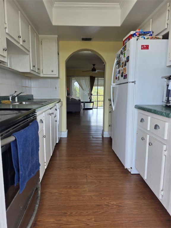 MARGATE GARDENS APARTMENT - Residential