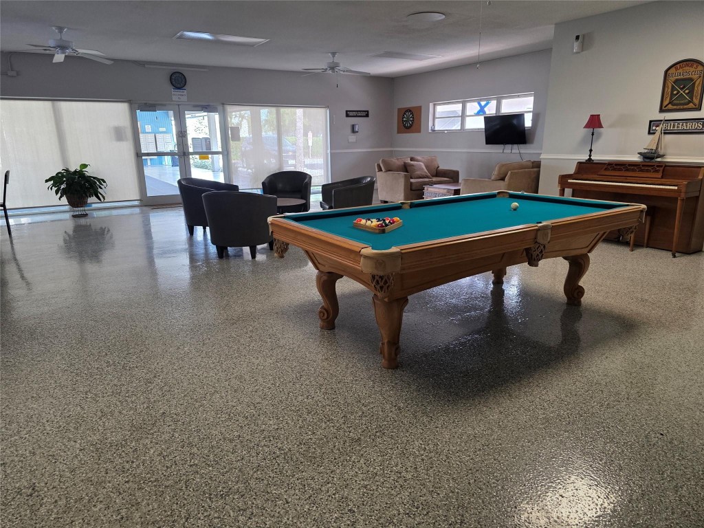 MARGATE GARDENS APARTMENT - Residential