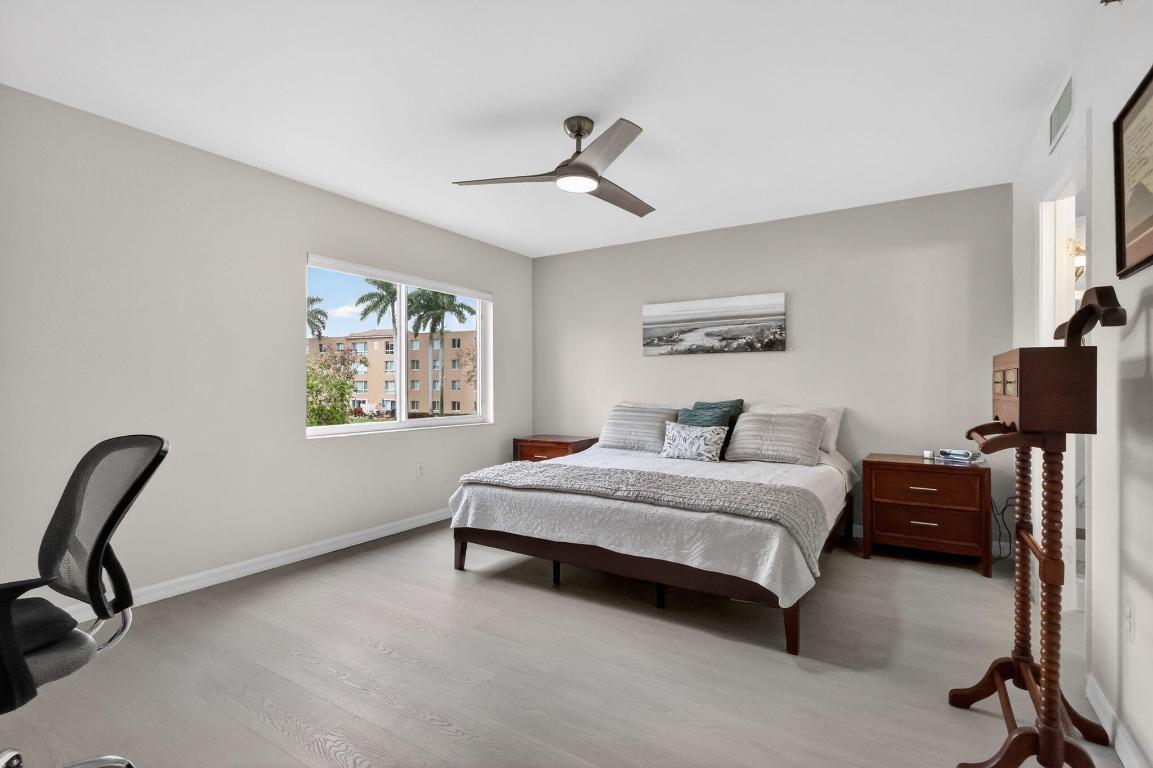 CORAL COVE CONDO - Residential